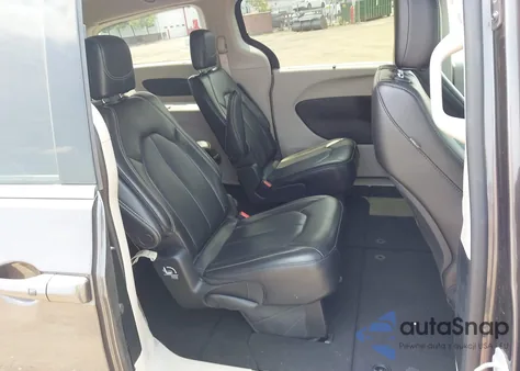 2023 Chrysler Pacifica Touring L z USA, uszkodzony, nr VIN 2C4RC1BG4PR600731